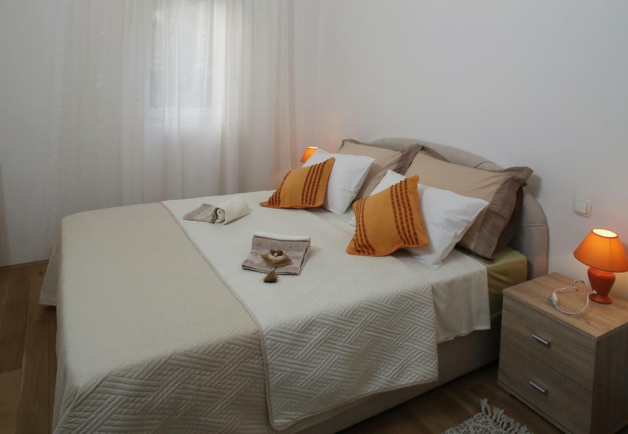 Apartman Zara Ražanj Exteriör bild