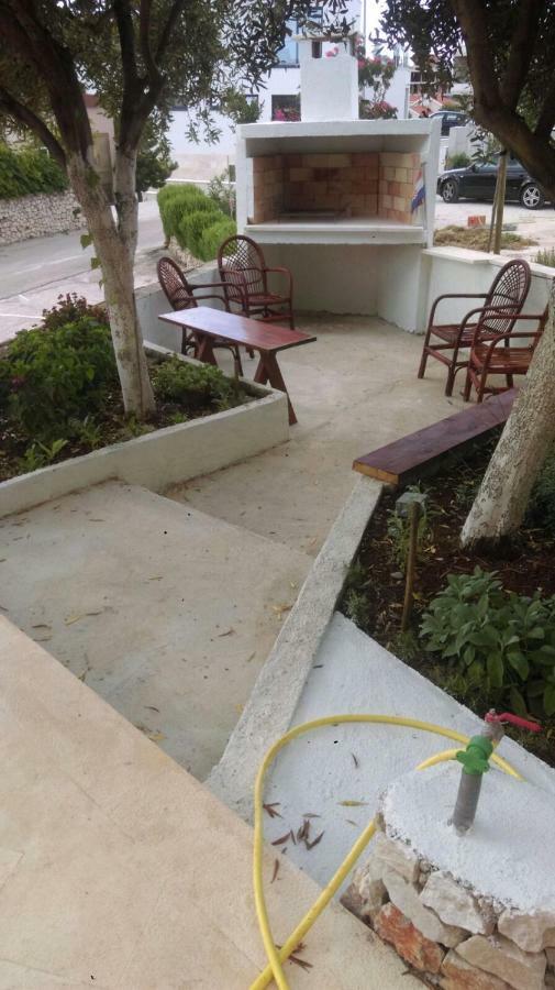 Apartman Zara Ražanj Exteriör bild