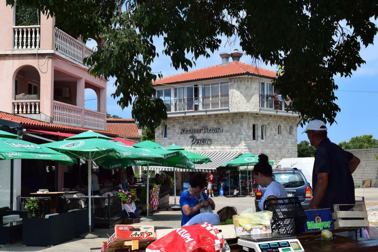 Apartman Zara Ražanj Exteriör bild